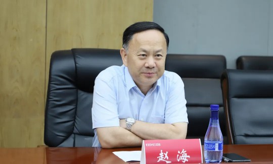熱烈歡迎佛山市趙海副市長(zhǎng)一行蒞臨億合門窗調(diào)研指導(dǎo)